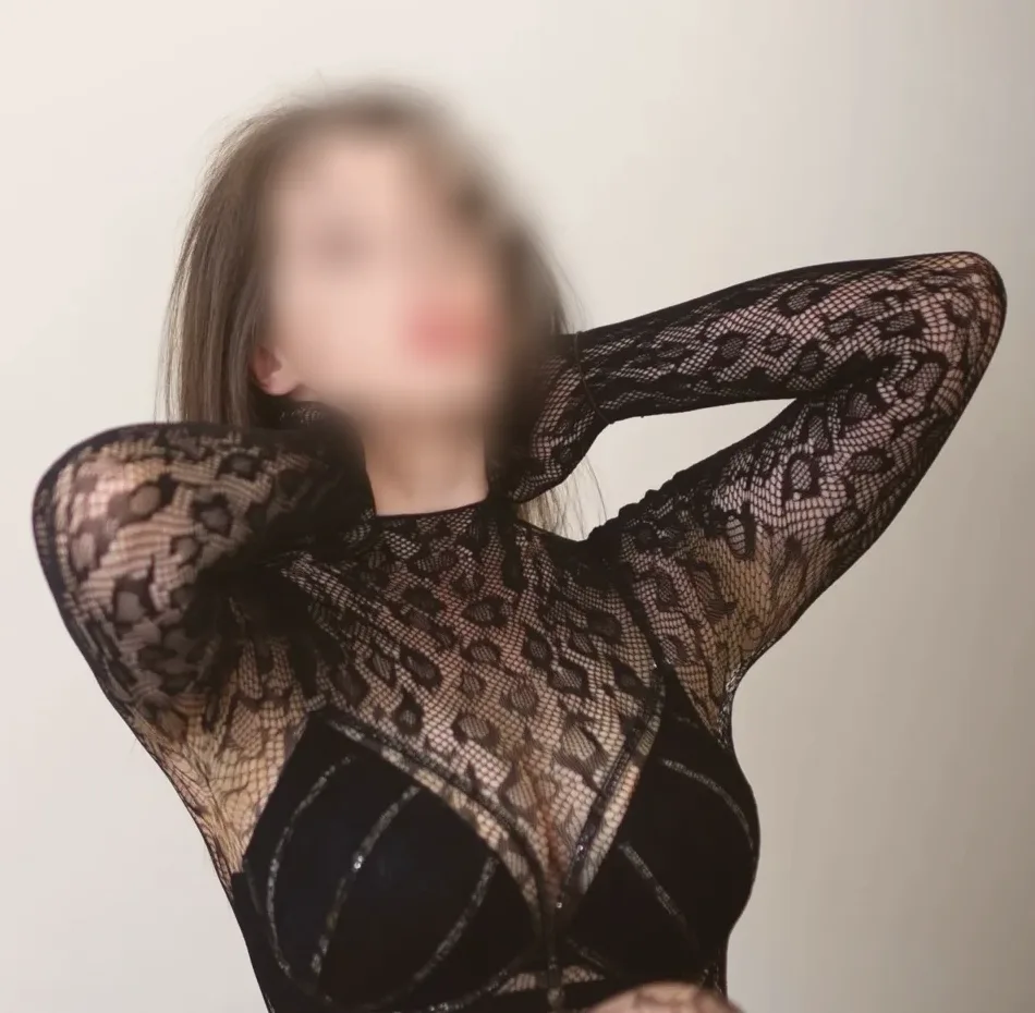 Amanda, 26