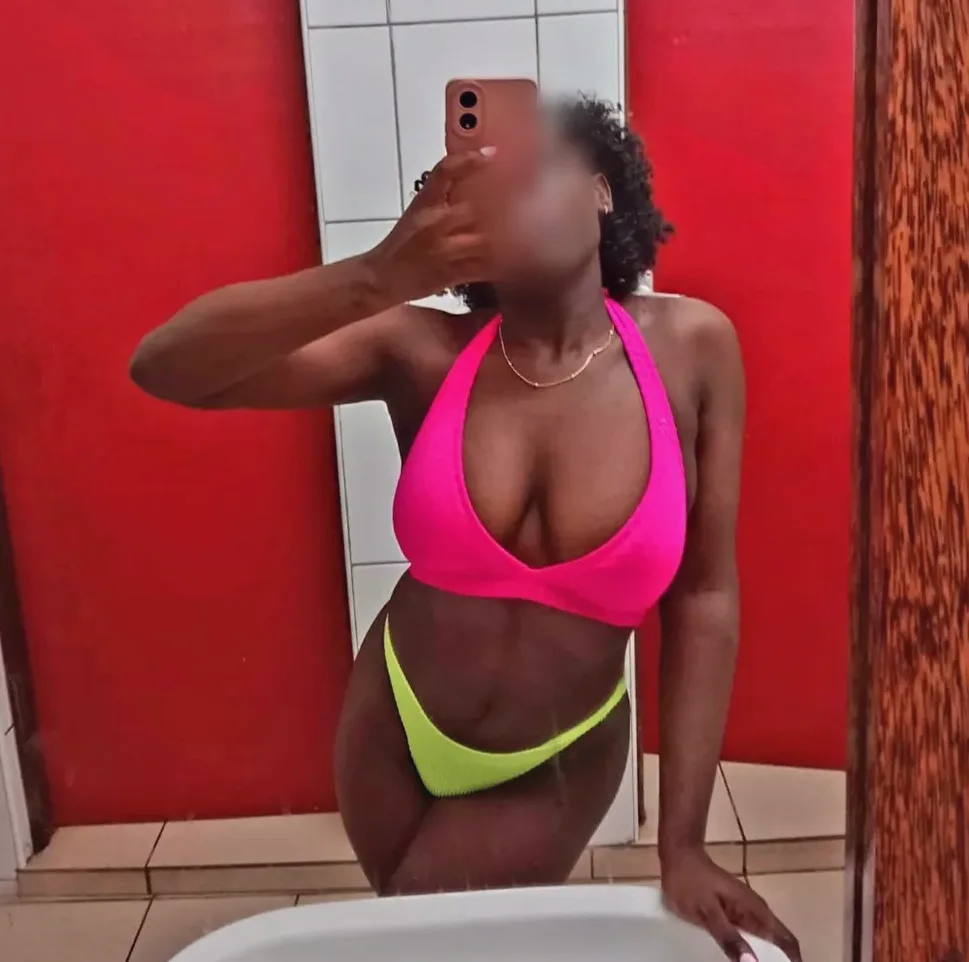 Ellinor, 30