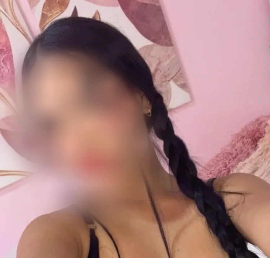 Zainab, 23